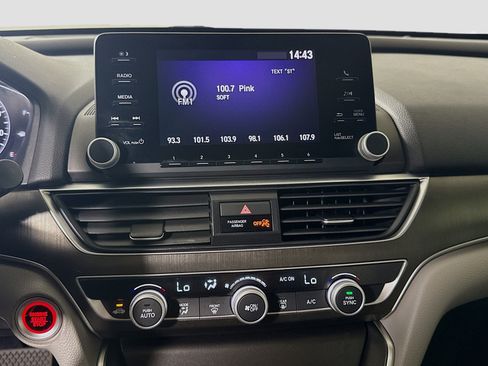Used 2019 Honda Accord LX image 18