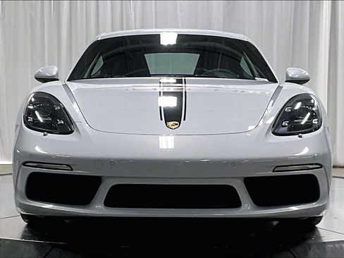 Used 2024 Porsche 718 Cayman image 13