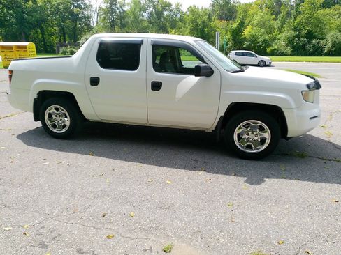 Used 2008 Honda Ridgeline RT image 5