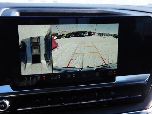 Used 2024 GMC Sierra 1500 SLT w/ SLT Premium Plus Package image 14