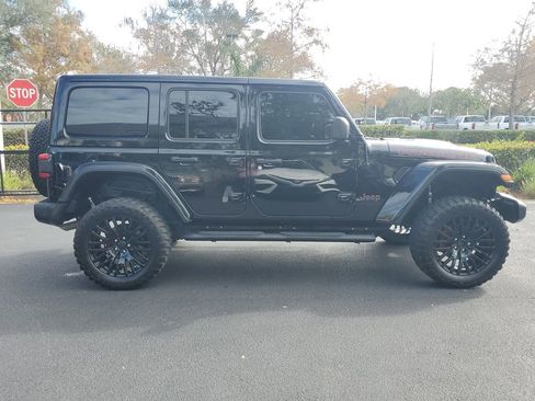 Used 2021 Jeep Wrangler Unlimited Rubicon image 6