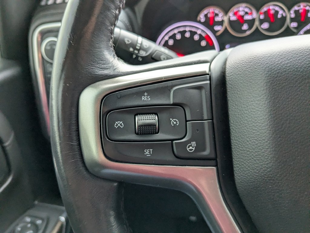 Used 2021 Chevrolet Silverado 1500 LT AWD/4WD image 25