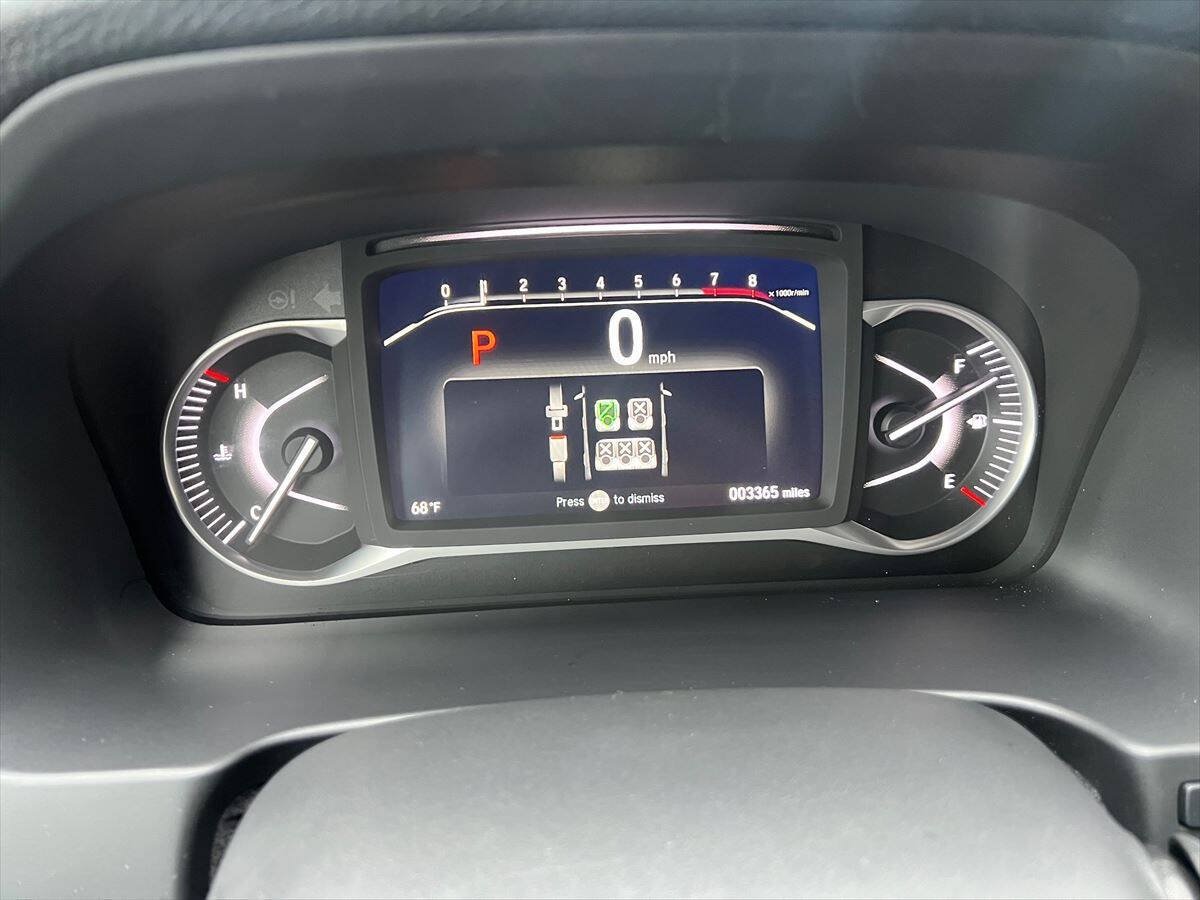 Used 2025 Honda Passport EX-L image 12