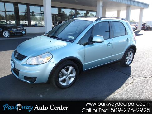 Used 2009 Suzuki SX4 AWD Hatchback image 1