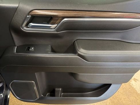 Used 2023 Chevrolet Silverado 1500 LT image 23