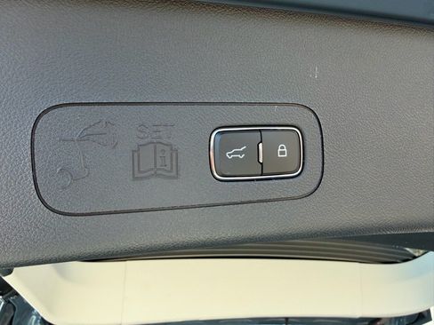 New 2026 Lincoln Aviator Reserve AWD/4WD image 19