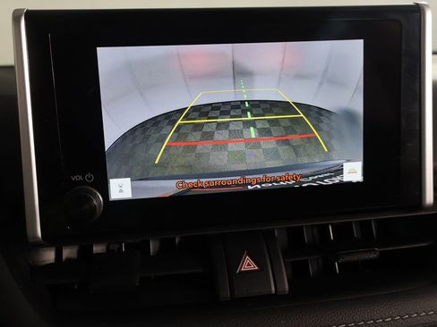 Used 2025 Toyota RAV4 LE AWD/4WD image 30