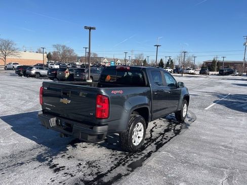 Used 2017 Chevrolet Colorado LT w/ LT Convenience Package image 5