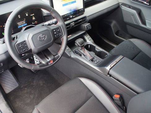 Used 2026 Toyota RAV4 AWD Plug-in Hybrid image 2