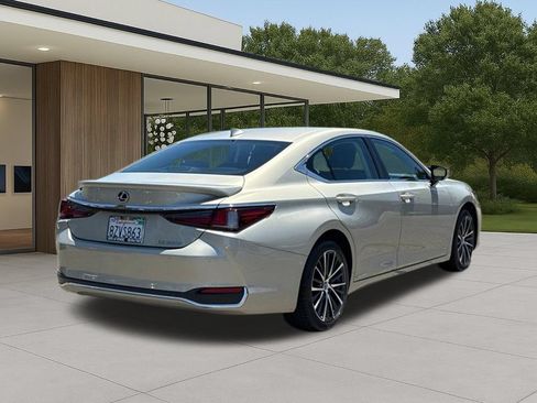 Used 2022 Lexus ES 300h w/ Premium Package FWD image 8
