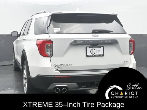 Used 2023 Ford Explorer Platinum w/ Technology Package AWD/4WD image 5