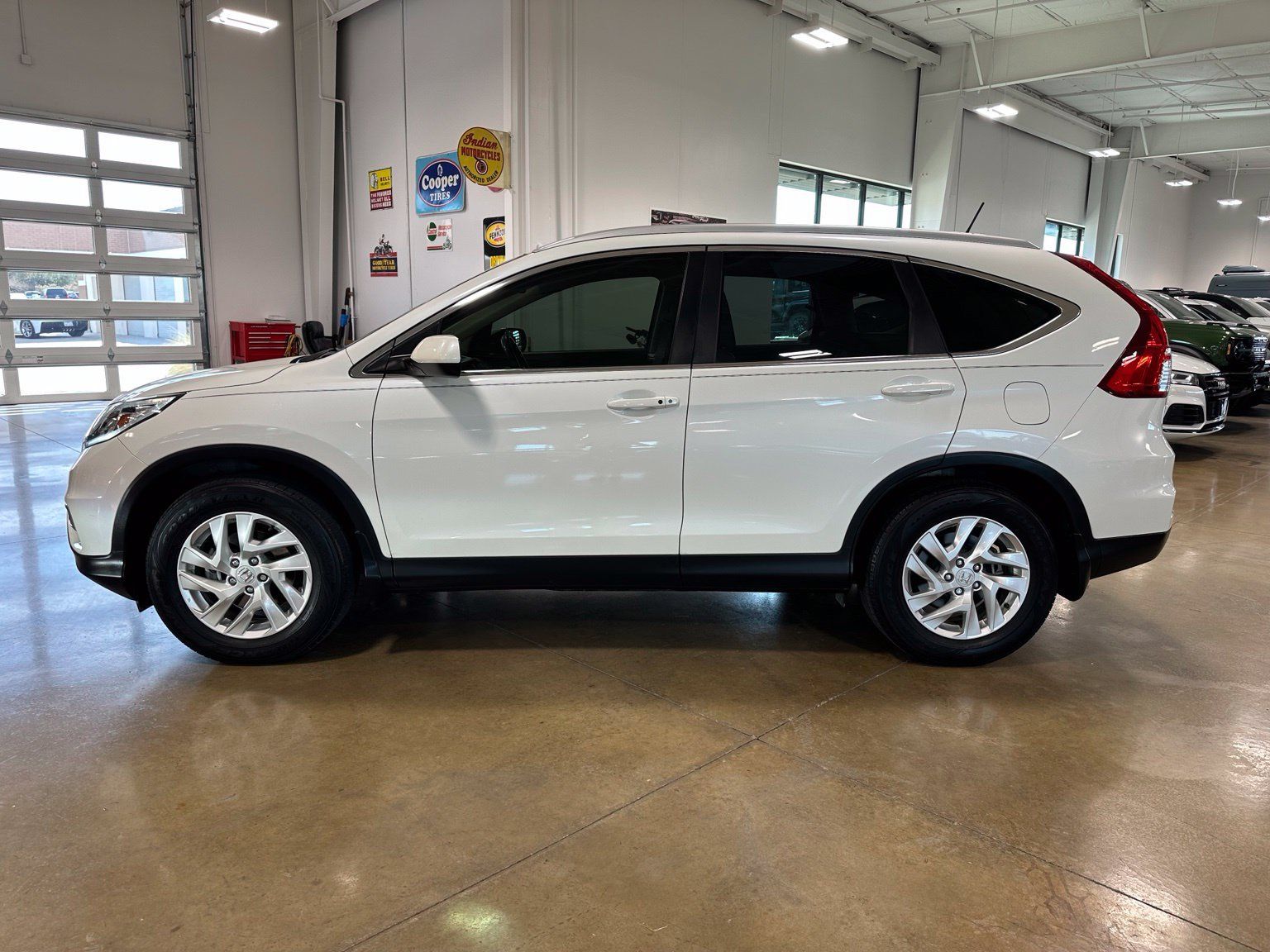 Used 2016 Honda CR-V EX-L image 5