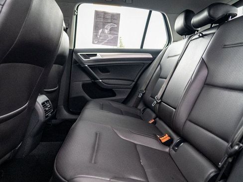 Used 2016 Volkswagen e-Golf SEL Premium image 25