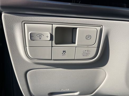 New 2026 Hyundai Tucson Blue SE AWD/4WD image 17
