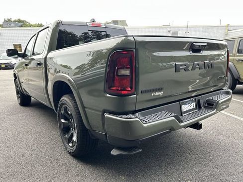 Used 2025 RAM 1500 Big Horn AWD/4WD image 6