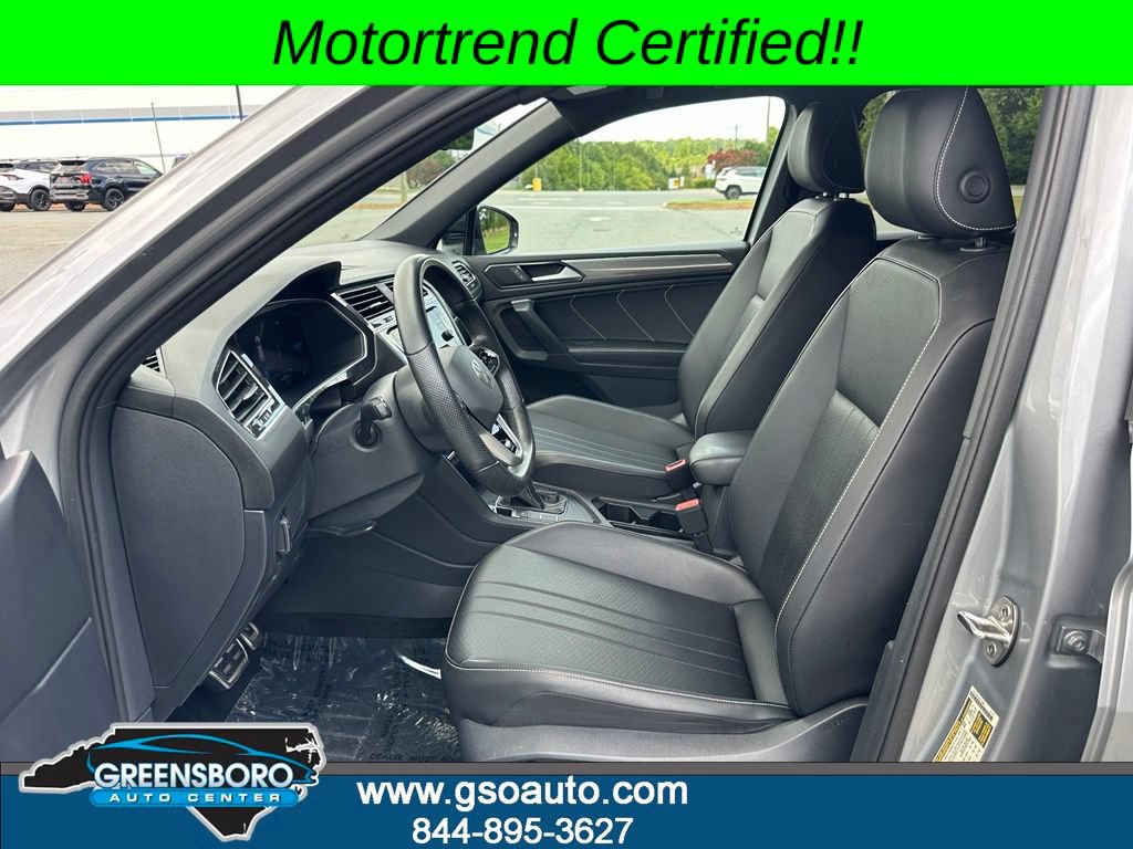 Used 2024 Volkswagen Tiguan SE R-Line FWD image 11