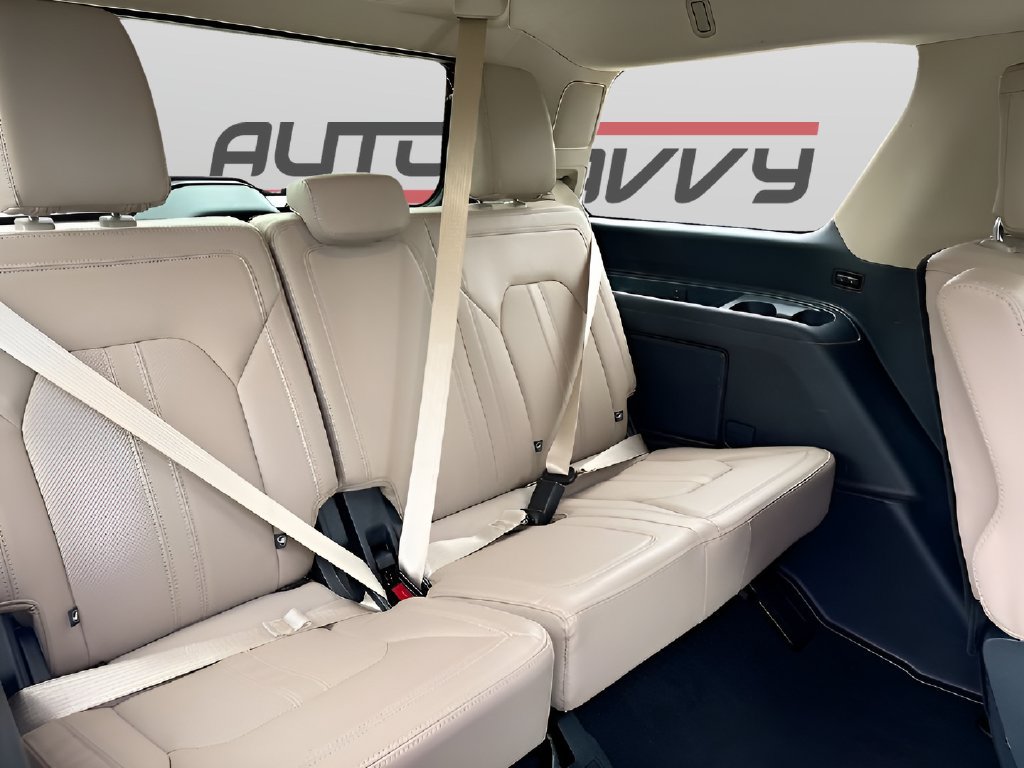 Used 2024 Ford Expedition Limited RWD image 29