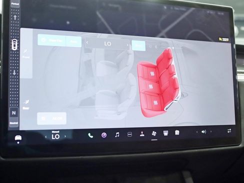 Used 2021 Tesla Model S Plaid image 20