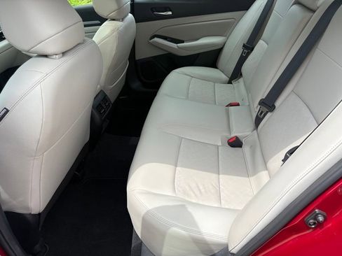 Used 2023 Nissan Altima 2.5 SL AWD/4WD image 35