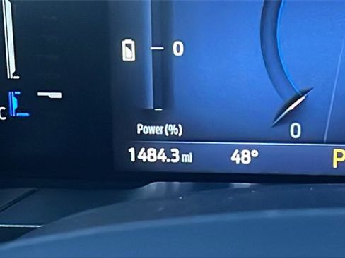 Certified 2025 Ford Maverick XLT w/ Equipment Group 301A image 30