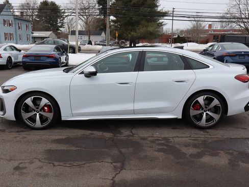 Used 2025 Audi S5 Premium Plus w/ Premium Plus Package image 8