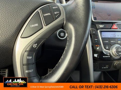 Used 2014 Hyundai Elantra GT w/ Option Group 03 image 16