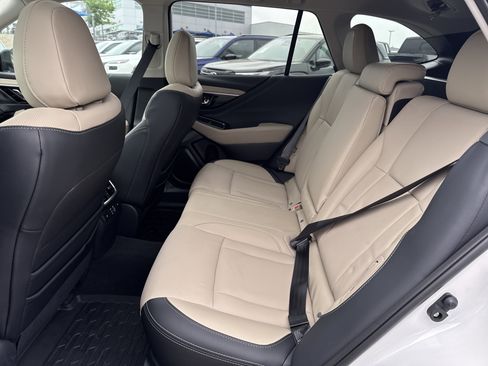 Certified 2025 Subaru Outback Limited AWD/4WD image 28