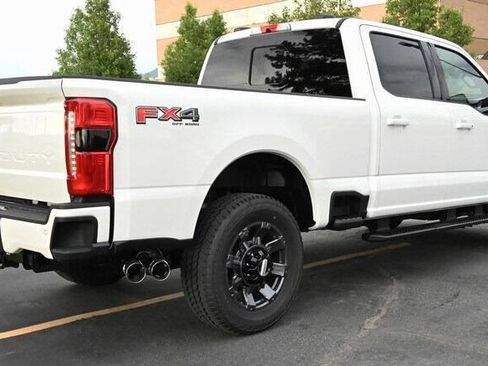 Used 2023 Ford F350 Lariat w/ Lariat Ultimate Package AWD/4WD image 11