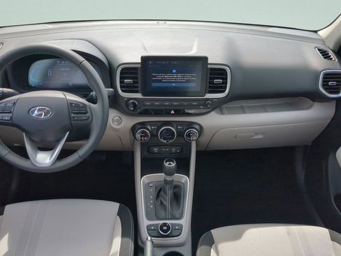 New 2026 Hyundai Venue SEL FWD image 14