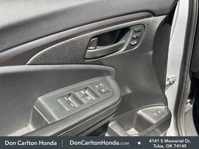 Used 2022 Honda Passport TrailSport image 12