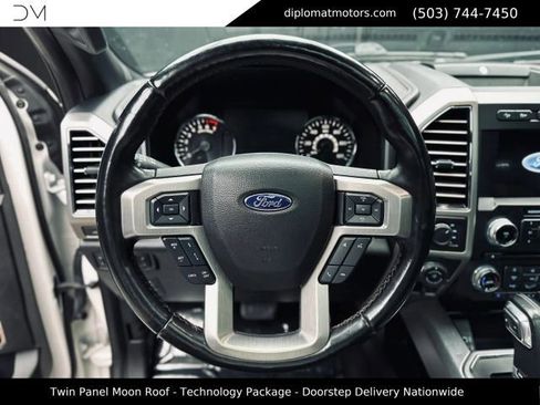 Used 2018 Ford F150 Platinum w/ Technology Package AWD/4WD image 31