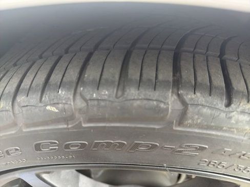Used 2022 Ford Mustang Premium RWD image 6