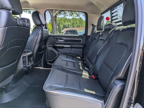 Used 2020 RAM 1500 Laramie AWD/4WD image 15
