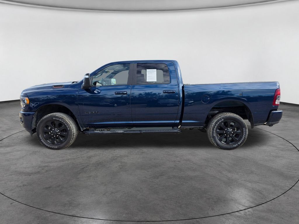 Used 2024 RAM 2500 Big Horn w/ Night Edition AWD/4WD image 5