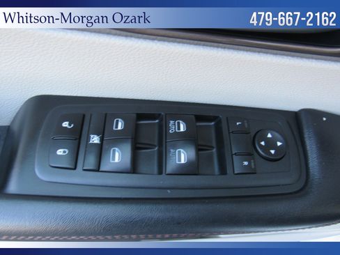 Used 2018 Chrysler Pacifica Touring Plus w/ Tire & Wheel Group image 34