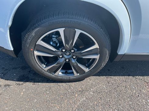 New 2026 Lexus UX 300h AWD image 6