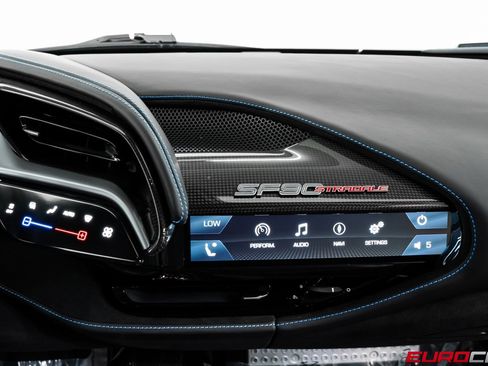 Used 2022 Ferrari SF90 Stradale *CARBON FIBER STEERING WHEEL * image 30