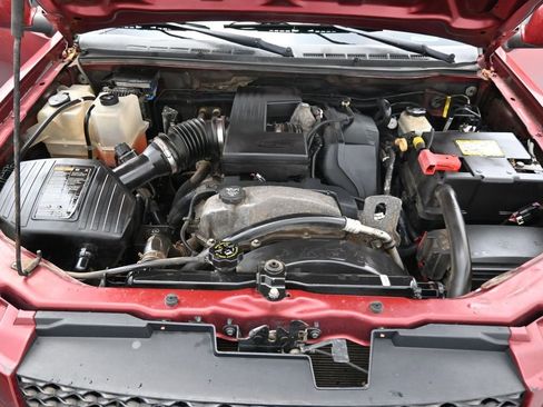 Used 2011 Chevrolet Colorado LT image 36