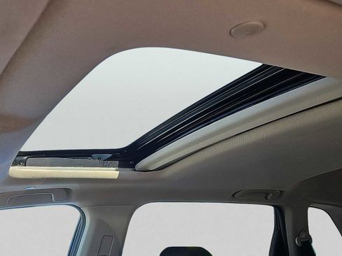 Used 2024 Honda CR-V EX image 15