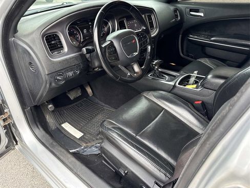 Used 2021 Dodge Charger SXT w/ Leather Interior Group image 8