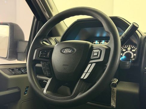 Used 2018 Ford F150 XL w/ Equipment Group 101A Mid RWD image 11