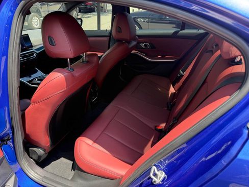 Used 2024 BMW 330i Sedan w/ M Sport Package RWD image 33