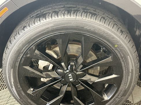 Used 2021 Kia Sorento SX AWD/4WD image 38