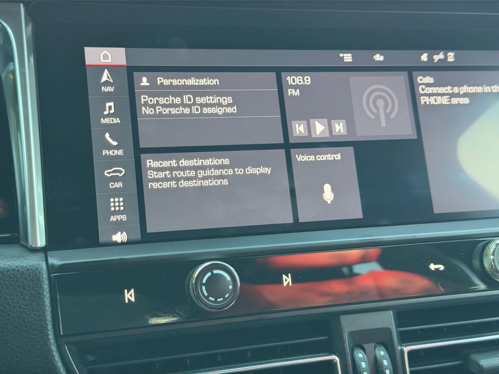 Used 2022 Porsche Macan S AWD/4WD image 15
