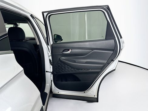 Used 2020 Hyundai Santa Fe SE FWD image 28