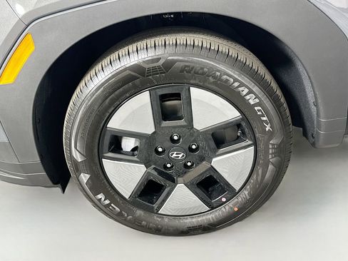 New 2026 Hyundai Santa Fe SE image 22