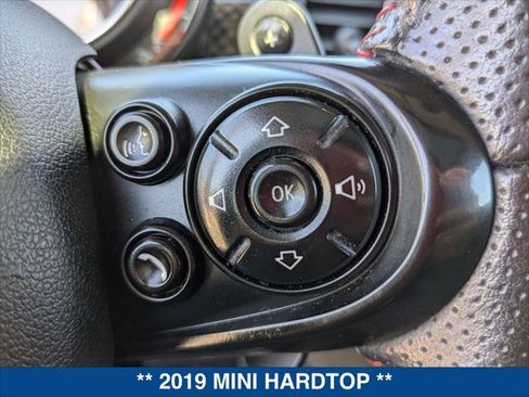 Used 2019 MINI Cooper S image 16