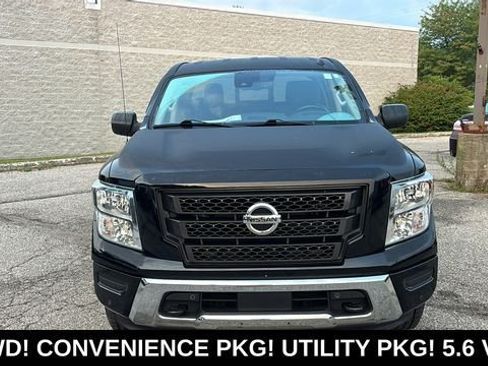 Used 2021 Nissan Titan SV w/ SV Convenience Package AWD/4WD image 6