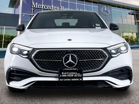 Used 2026 Mercedes-Benz E 350 4MATIC Sedan image 3