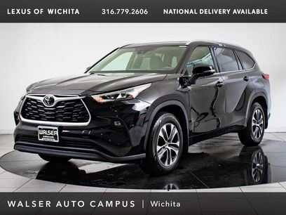 Used 2020 Toyota Highlander XLE